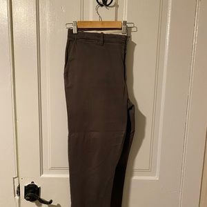 Men’s 36”Wx32 J. Crew 770 straight chino pant